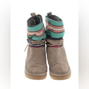 TOMS Nepal Tribal Boots